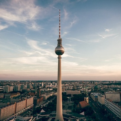 Juli 1993 Agenturgründung in Berlin