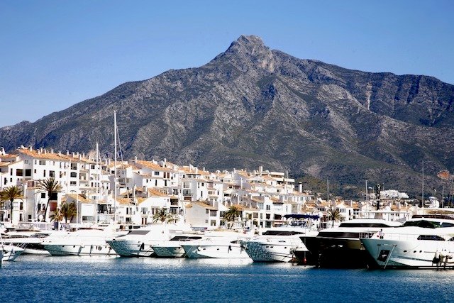 Partnervermittlung in Marbella